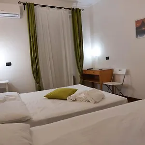 La Dolce Bed & Breakfast