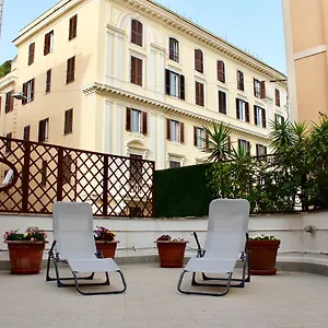 Cultroma Roof Garden 3* Rome